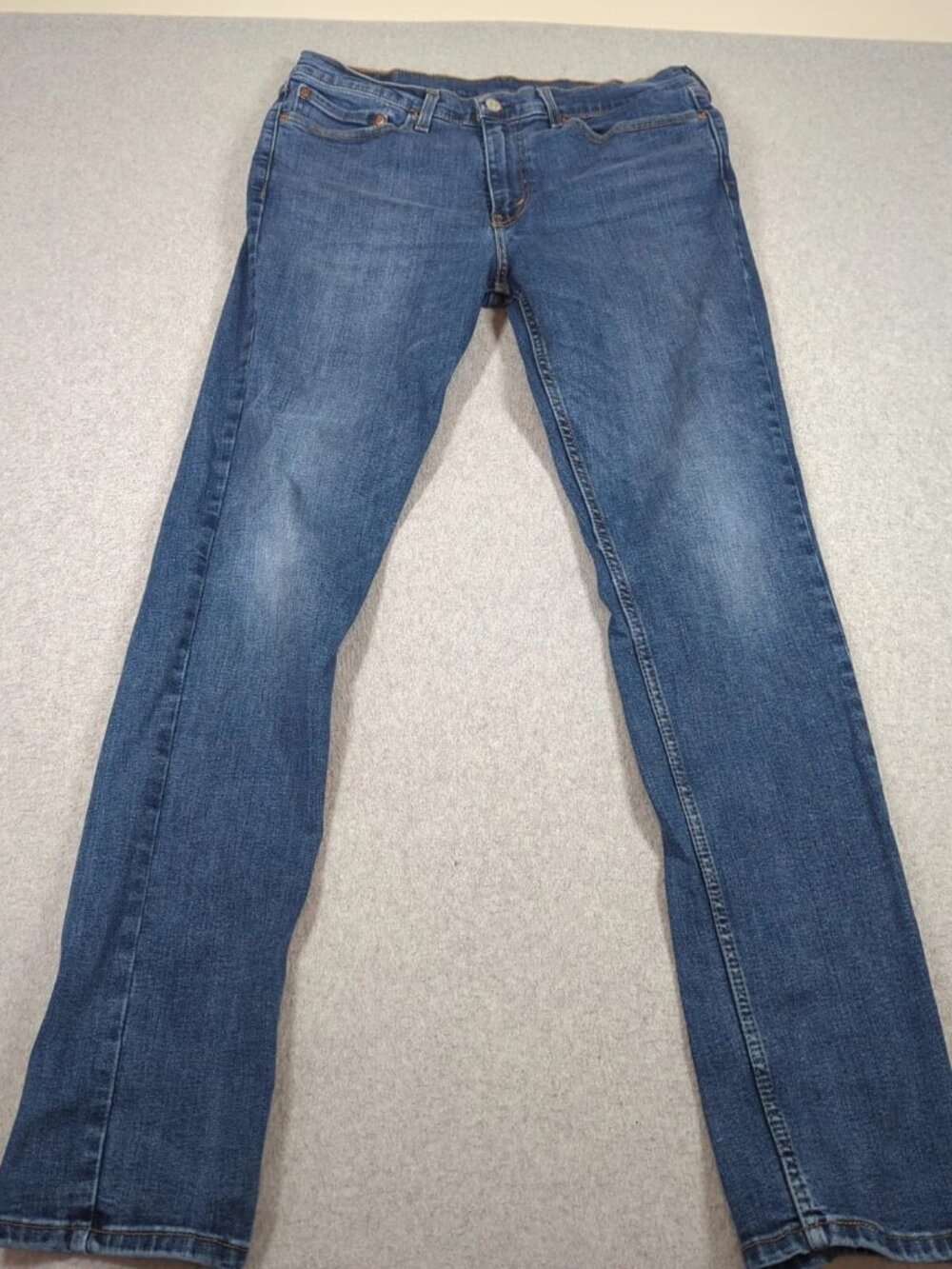 Levi's 511 Jeans Men's 34x34 Blue Denim Slim Fit Medium Wash - Picture 1 of 9